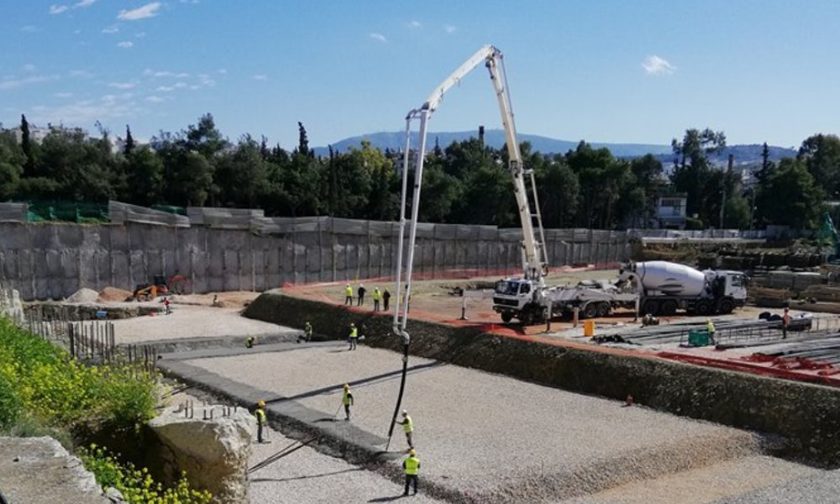 Έπεσαν μπετά στο νέο γήπεδο της ΑΕΚ (vid+pic)