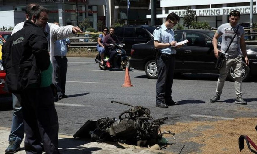 Εικόνες σοκ από το τροχαίο στη Βασσιλίσης Σοφίας