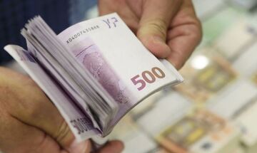 Επίδομα 800 ευρώ: Παρασκευή (5/6) η πληρωμή - Ποιοι θα το πάρουν