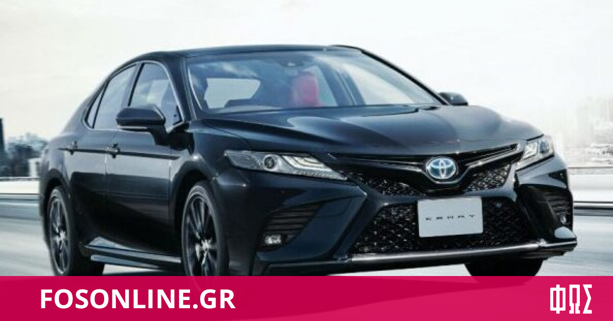 Toyota camry black edition