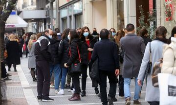 Lockdown: Εξετάζεται απαγόρευση κυκλοφορίας από τις 6 το απόγευμα στην Αττική!