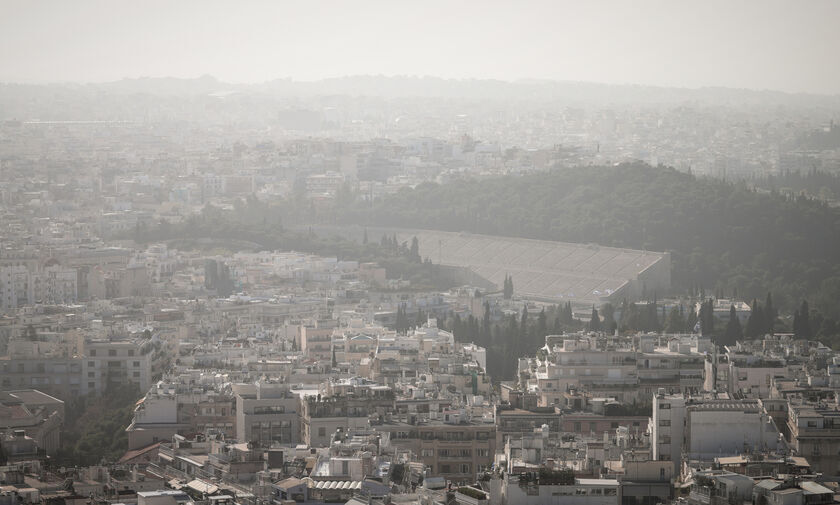 Καιρός: Θυελλώδεις άνεμοι - Τοπικές βροχές - Μεταφορά αφρικανικής σκόνης