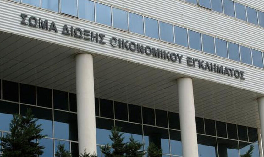 ΣΔΟΕ: Κατάσχεσε μεγάλη ποσότητα αιθυλικής αλκοόλης