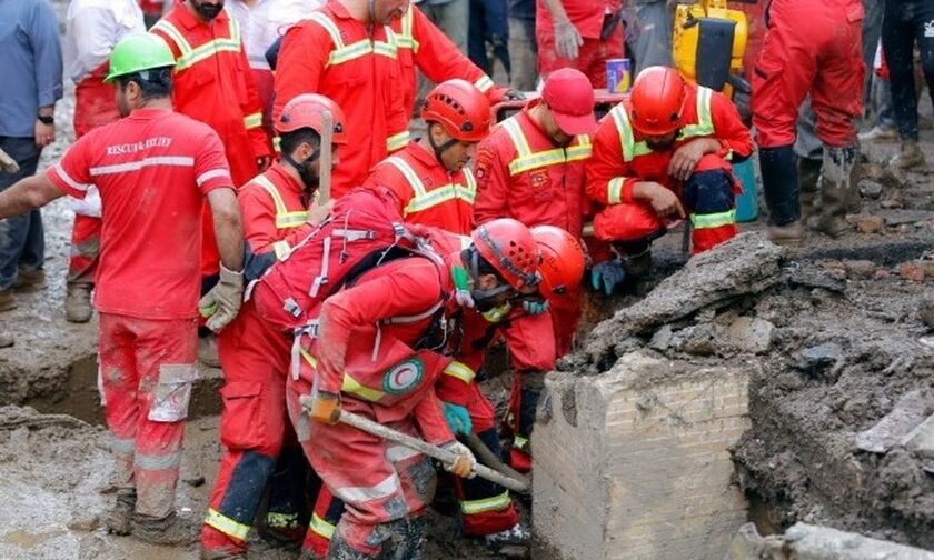 Ιράν: Τουλάχιστον 53 οι νεκροί από τις πλημμύρες