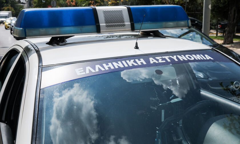 Περιστέρι: Συνελήφθη 21χρονος με αυτοσχέδιους εκρηκτικούς μηχανισμούς 