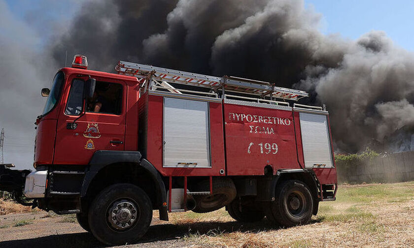 Πυρκαγιά σε διαμέρισμα στην Αθήνα: Πληροφορίες για ένα νεκρό