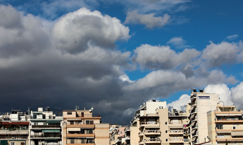 Καιρός: Κυριακή με λίγη συννεφιά