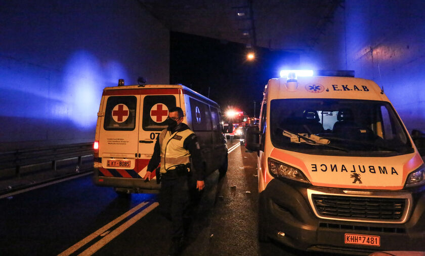 Σύγκρουση τρένων στα Τέμπη: Ξεκίνησε η διαδικασία αναγνώρισης νεκρών