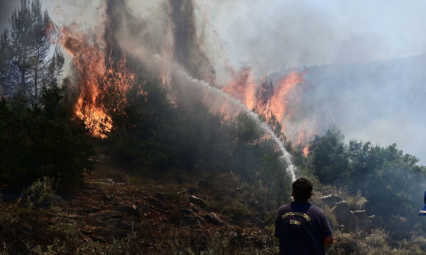 Έκλεισε η νέα και παλαιά Εθνική οδός Αθηνών - Κορίνθου και στα δύο ρεύματα