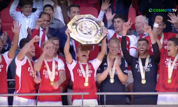 FA Community Shield: Η απονομή του τροπαίου στην Άρσεναλ