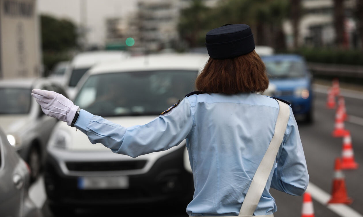 Πάνω από 4.500 κλήσεις βεβαίωσε η Τροχαία Αττικής το πρώτο πενθήμερο του Φεβρουαρίου