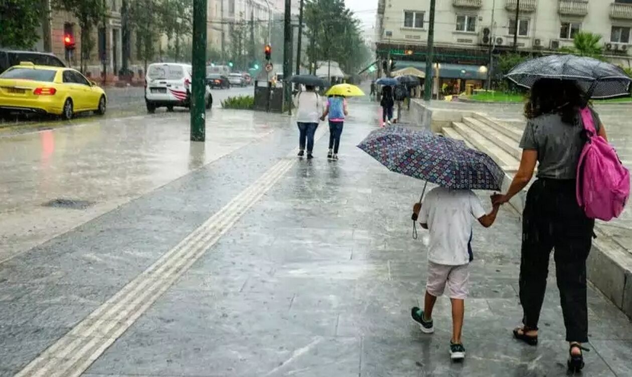 Καιρός: Νεφώσεις παροδικά αυξημένες με τοπικές βροχές 