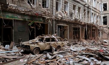 Ουκρανία: Βομβαρδισμοί στο Χάρκοβο, στη σκιά της «άδειας» Μπάιντεν για χτύπημα στη Ρωσία
