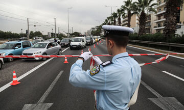 Συναγερμός για ύποπτη βαλίτσα στο κέντρο της Αθήνας - Κυκλοφοριακές ρυθμίσεις