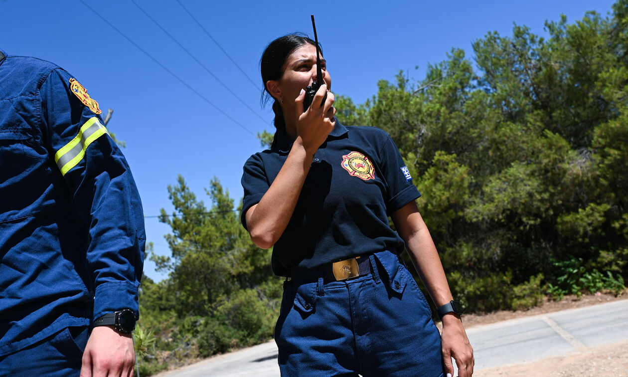 Φωτιά σε επιχείρηση στον Ασπρόπυργο - Μεγάλη κινητοποίηση της Πυροσβεστικής