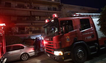 Φωτιά σε διαμέρισμα στα Κάτω Πατήσια: Απεγκλωβίστηκαν δύο γυναίκες