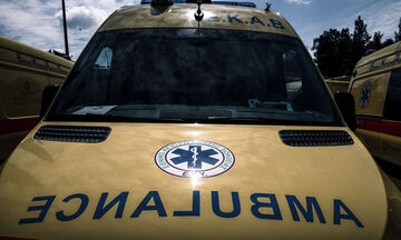 Χωρίς αισθήσεις τους απεγκλωβίστηκαν δύο επιβάτες αυτοκινήτου στη Σταμνά Αιτωλοακαρνανίας