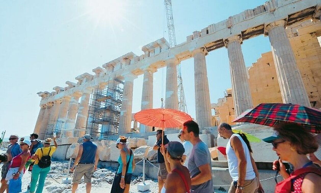 Απεργούν σήμερα Πέμπτη οι ξεναγοί - Τι ζητούν από το υπουργείο Τουρισμού