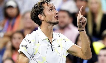 Wimbledon: Ο Μεντβέντεφ έβρισε χυδαία την Ασδεράκη αλλά γλίτωσε την τιμωρία