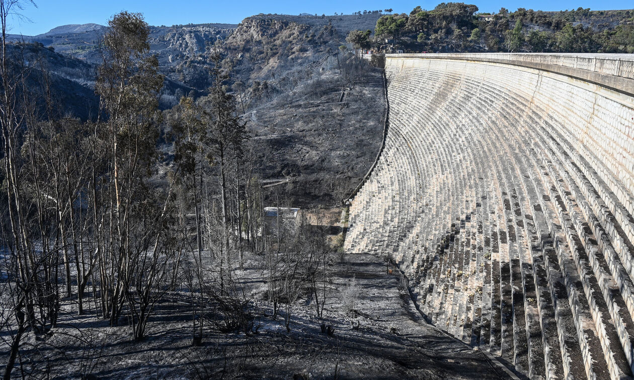 Προβλήματα ηλεκτροδότησης λόγω των πυρκαγιών