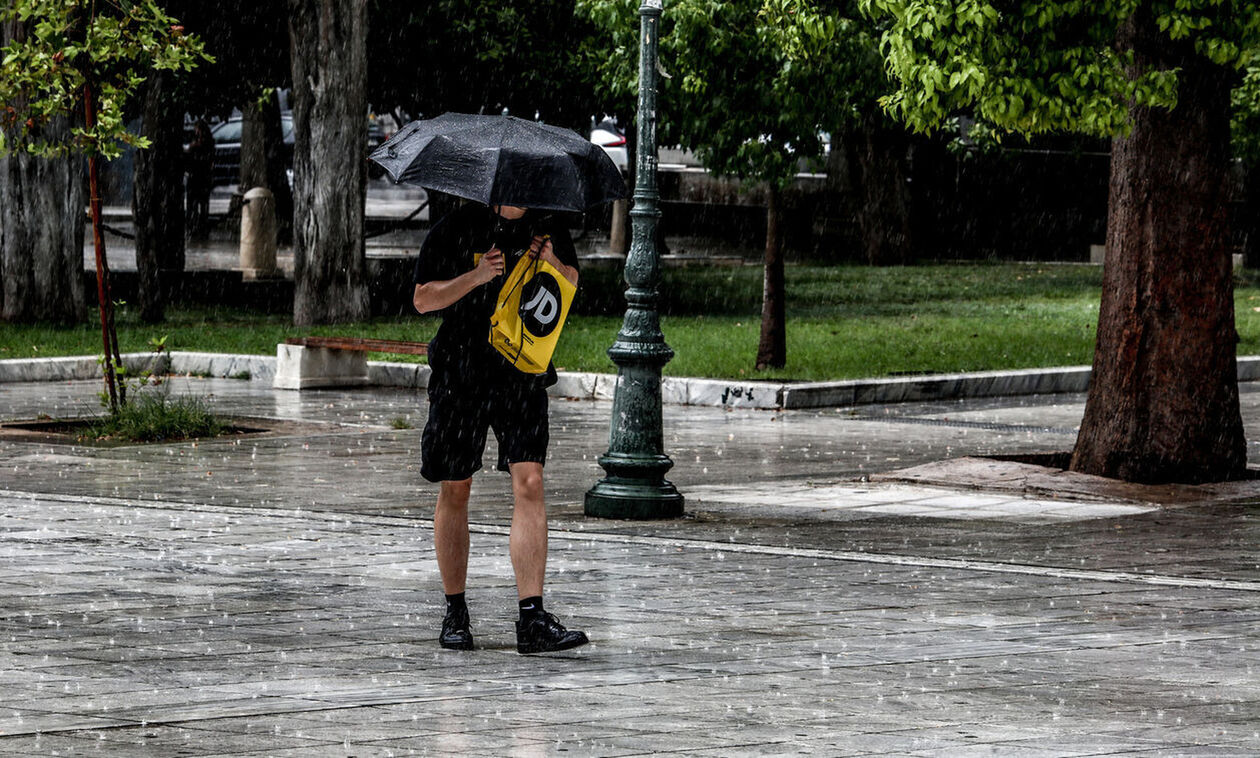 Καιρός: Ισχυρές βροχές και καταιγίδες