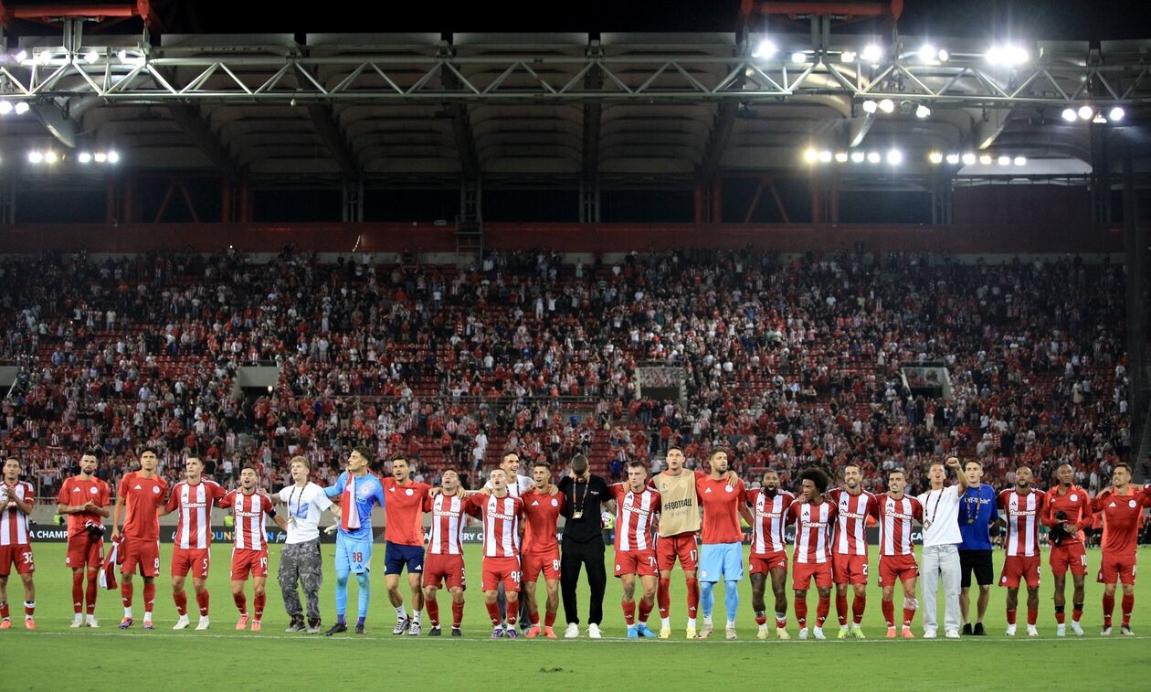 ΠΑΕ Ολυμπιακός: «Όλοι μαζί δυνατά» (pic)