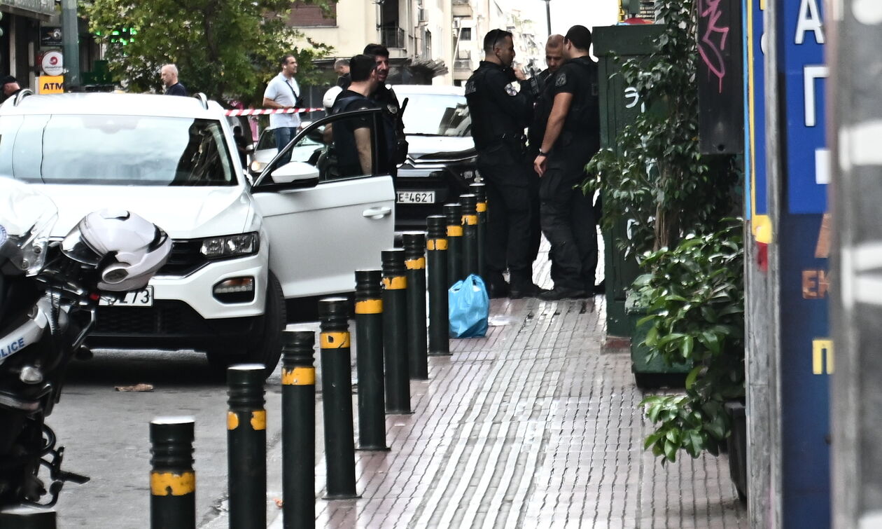 Προφυλακιστέος ο 39χρονος που συνελήφθη με εκρηκτικά και όπλο στο κέντρο της Αθήνας 