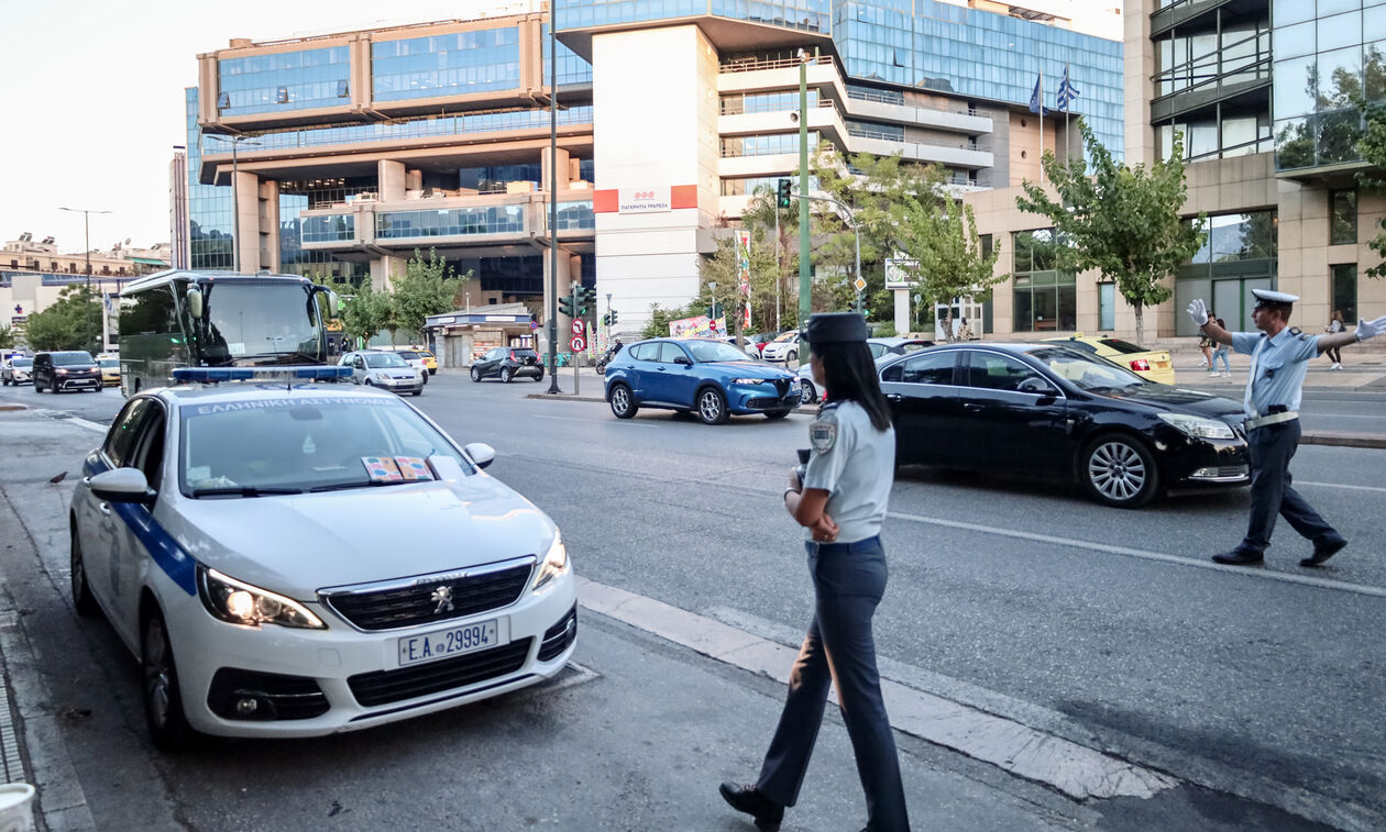 Περιστέρι: Κυκλοφοριακή συμφόρηση στην Λ. Αθηνών λόγω σύγκρουσης ΙΧ