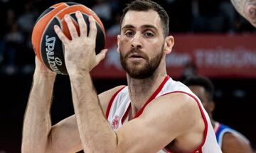 Euroleague: Ασύλληπτη φάση, με τον Παπαγιάννη να κυριαρχεί σε άμυνα κι επίθεση (vid)