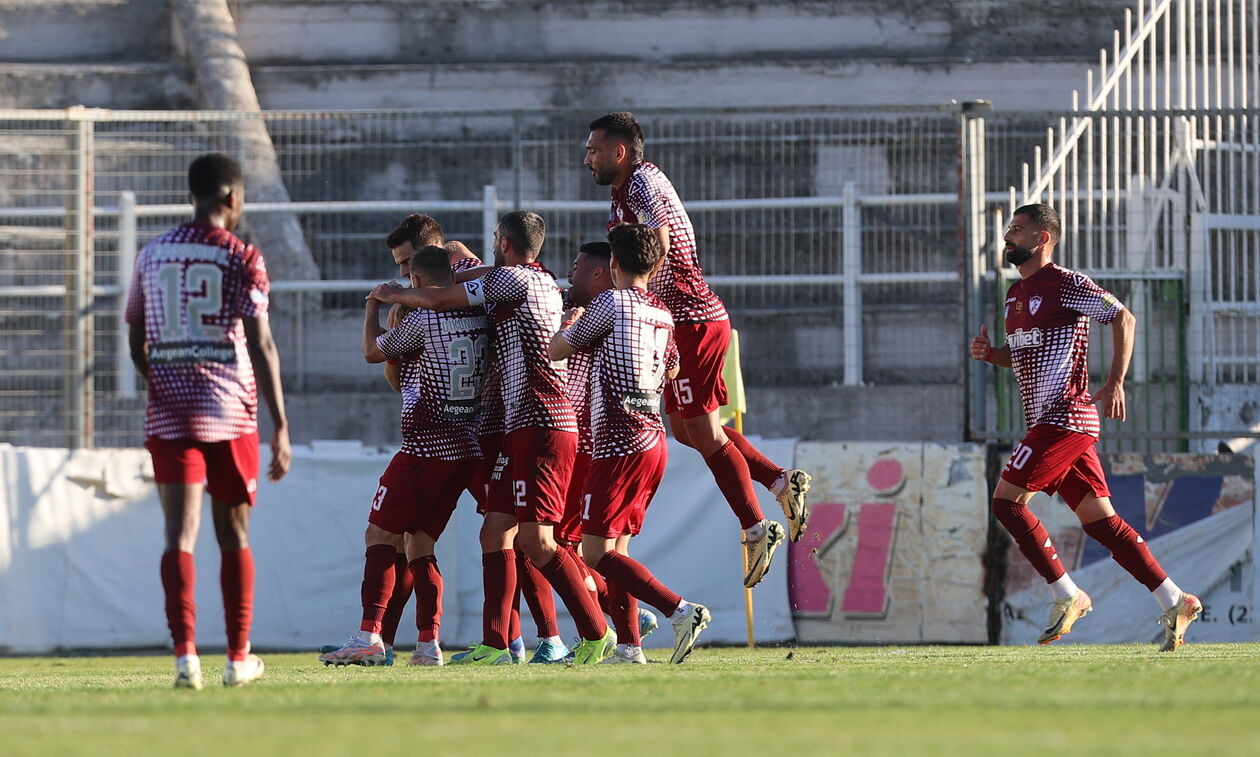 Super League 2: Η Λάρισα κέρδισε τον ΠΑΟΚ Β’ (0-1) και η Παναχαϊκή στο Άργος (0-1)