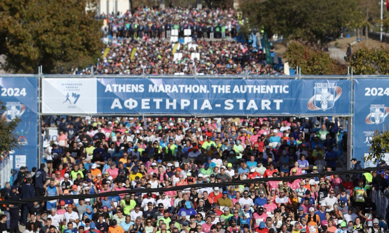 Αυθεντικός Μαραθώνιος Αθήνας: 74 επείγοντα περιστατικά διακομίστηκαν από το ΕΚΑΒ