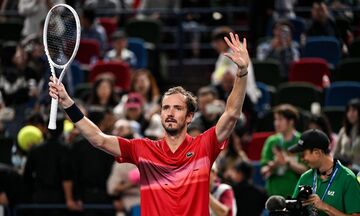 ATP Finals: Νίκησε τον Άλεξ ντε Μινόρ ο Μεντβέντεφ 