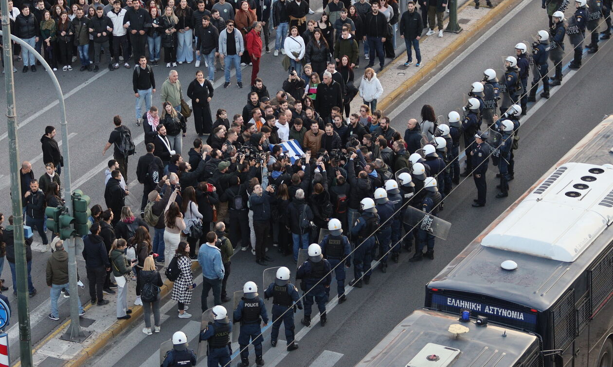 Πολυτεχνείο: Οι κλειστοί σταθμοί του μετρό λόγω της επετείου και οι κυκλοφοριακές ρυθμίσεις