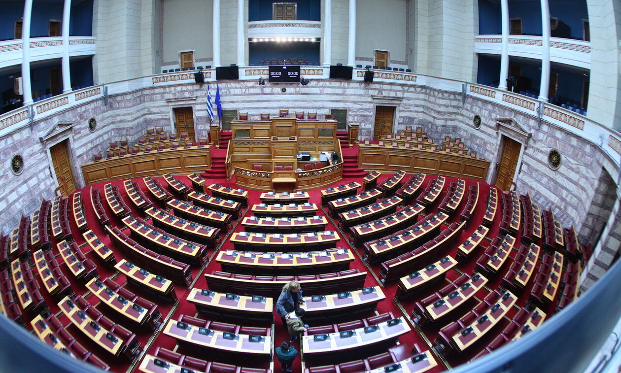 Πρόταση μομφής: Τι προβλέπει το Σύνταγμα