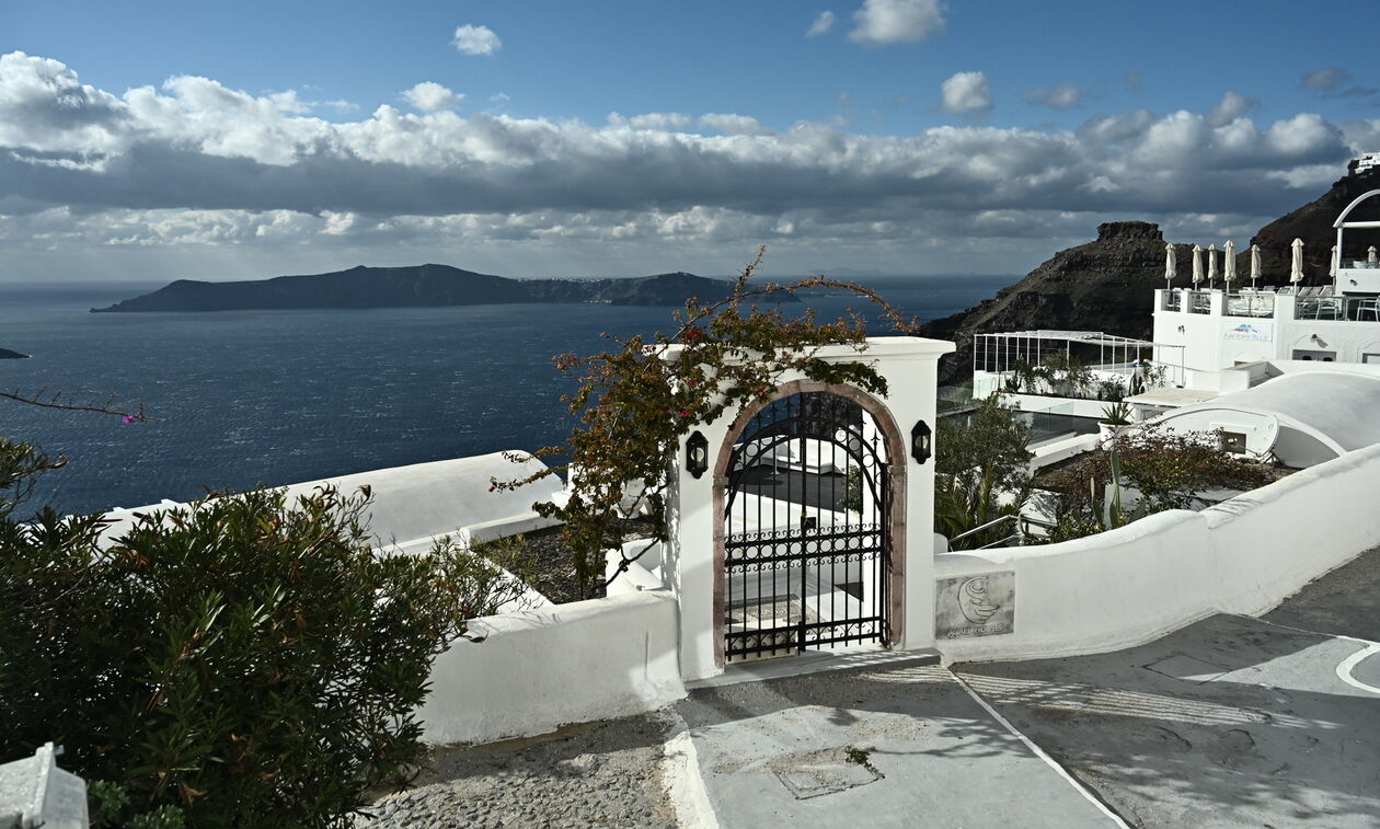  Πολιτική Προστασία: Λήψη έκτακτων μέτρων για τη Σαντορίνη