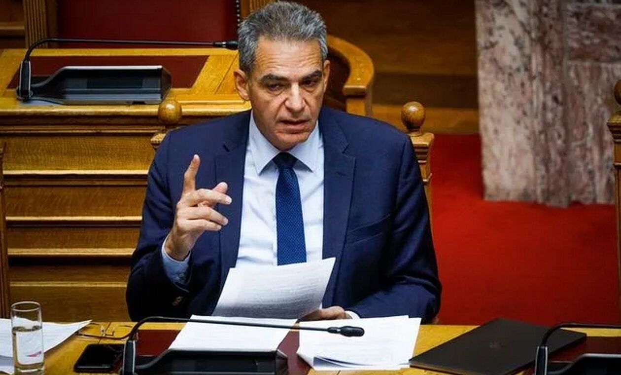 Άγγελος Συρίγος: Υπέρ της αποστολής ελληνικών στρατευμάτων στην Ουκρανία